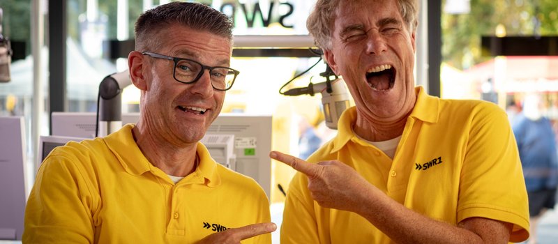 SWR1 Moderatoren Frank Jenschar und Hanns Lohmann (v.l.n.r.). © SWR